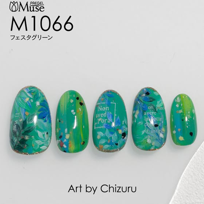 ⑤リゾートにぴったり♡ボタニカル柄の夏ネイル