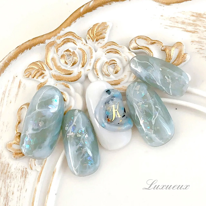 ②涼しげくすみカラーが◎♪天然石風ニュアンスネイル