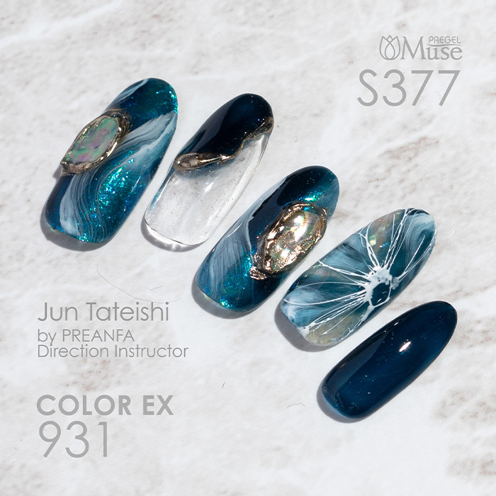 ②大人な浴衣にぴったり♡フラワーニュアンスネイル