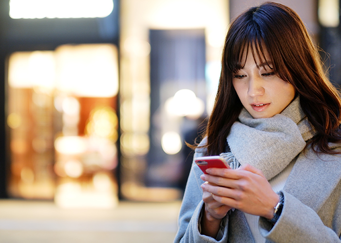 毎日をさりげなく彩る、シンプルな11月の指先☆