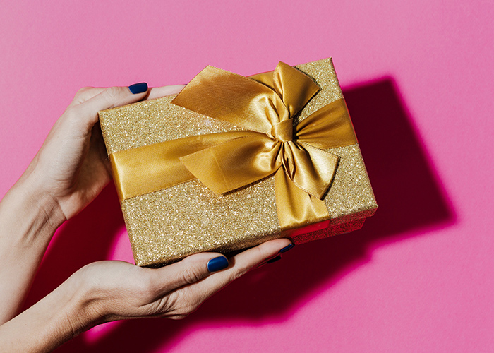 派手じゃなくても惹かれる♪ワンカラーが映える理由