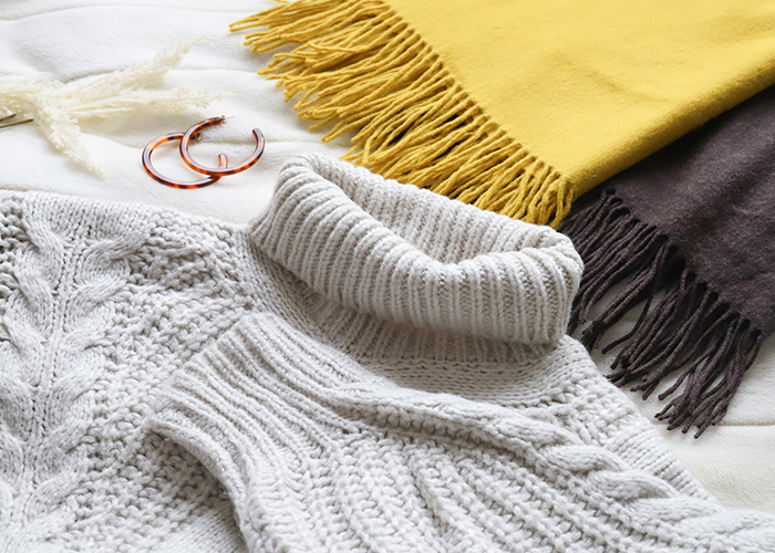 ファッションとリンクする冬ネイルの楽しみ方｜今季トレンドと上品コーデのヒント