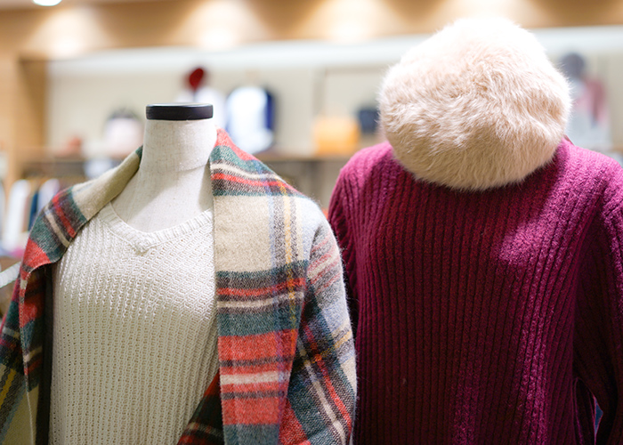 冬こそ映える、上品カラーとあたたかみの質感