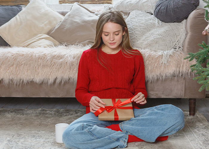 シンプルでも特別♡クリスマスネイルで心が整う冬時間へ