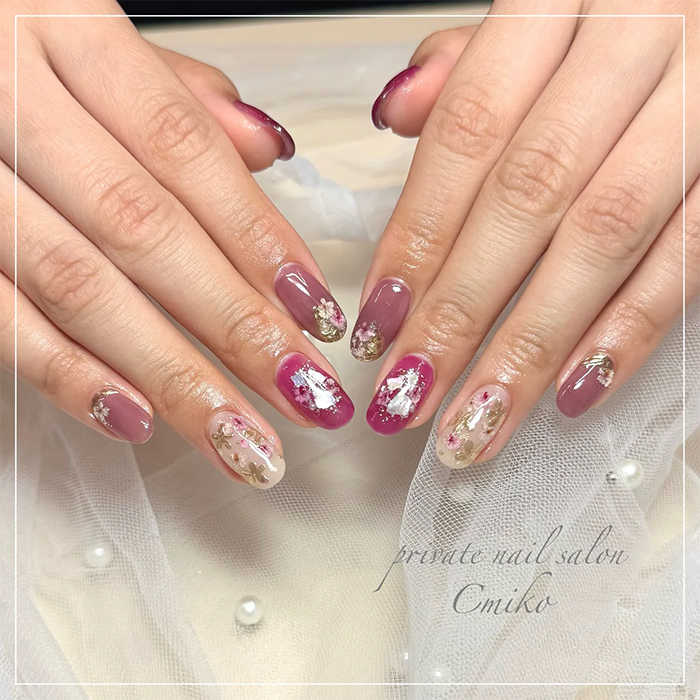 ⑦大人カラーで上品に♡ドライフラワー×成人式ネイル