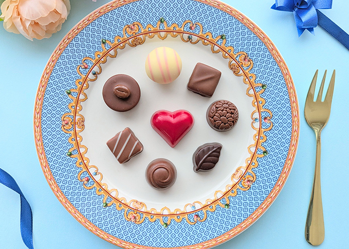 色と質感の比重の置き方