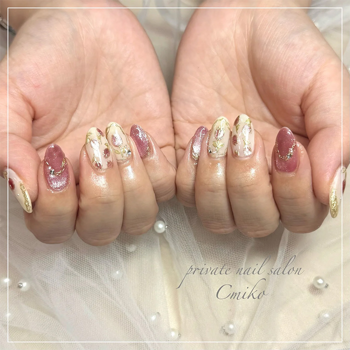 ⑧エレガントな指先に♪くすみピンク×チューリップネイル