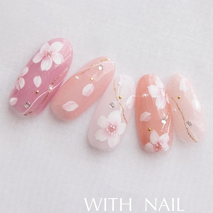 ②満開の桜が上品◎手描きフラワーネイル