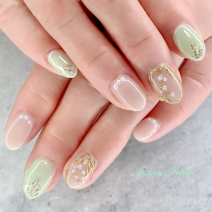 ⑨季節を先取り♡鈴蘭風パールアートネイル