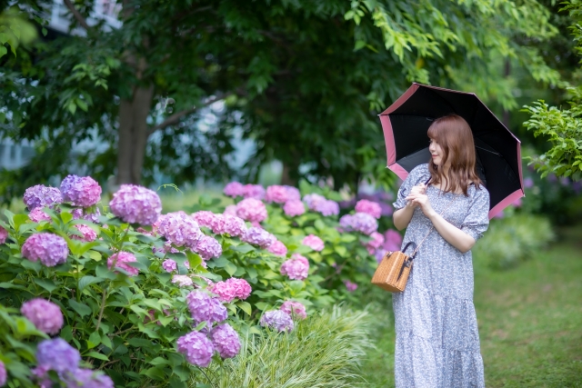 紫陽花ネイルで雨の季節にも好きな手元を楽しもう♪