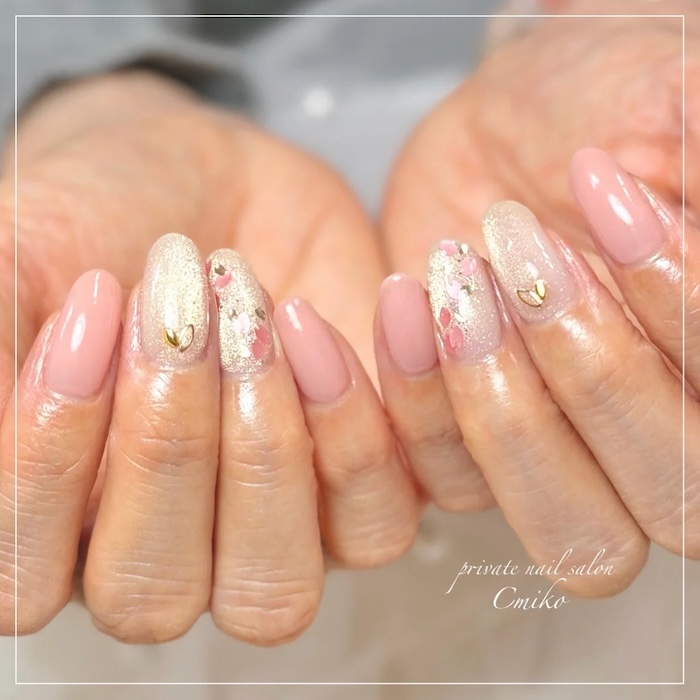 ⑫春を上品に纏う♡桜×マグネットネイル