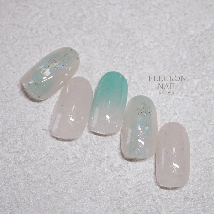 ③涼しげで上品☆エメラルドグリーン×ニュアンスネイル