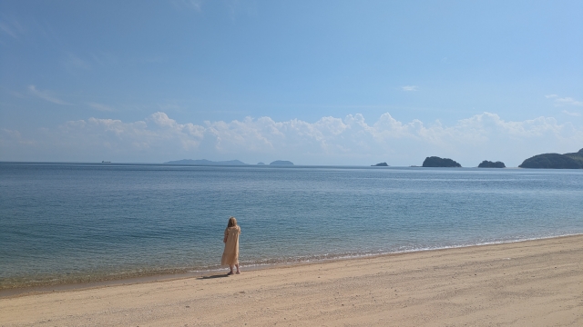 夏ネイルは大人可愛い？派手？上品？なりたい印象で選ぶ