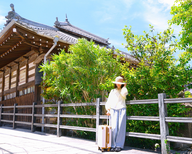 夏ネイルで、暑い季節の身支度まで軽やかに♪